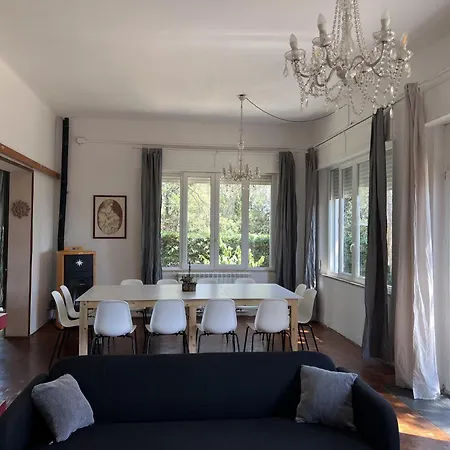 La Quercetta Lägenhet *